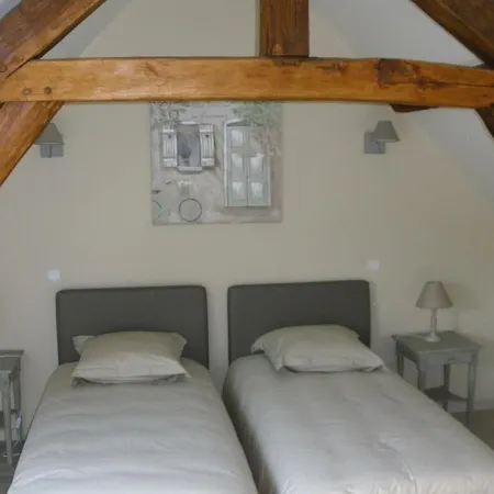 Jonquieres, 4 Pieces, 6 Personnes - Fr-1-526-15 Ferienhaus Jonquières